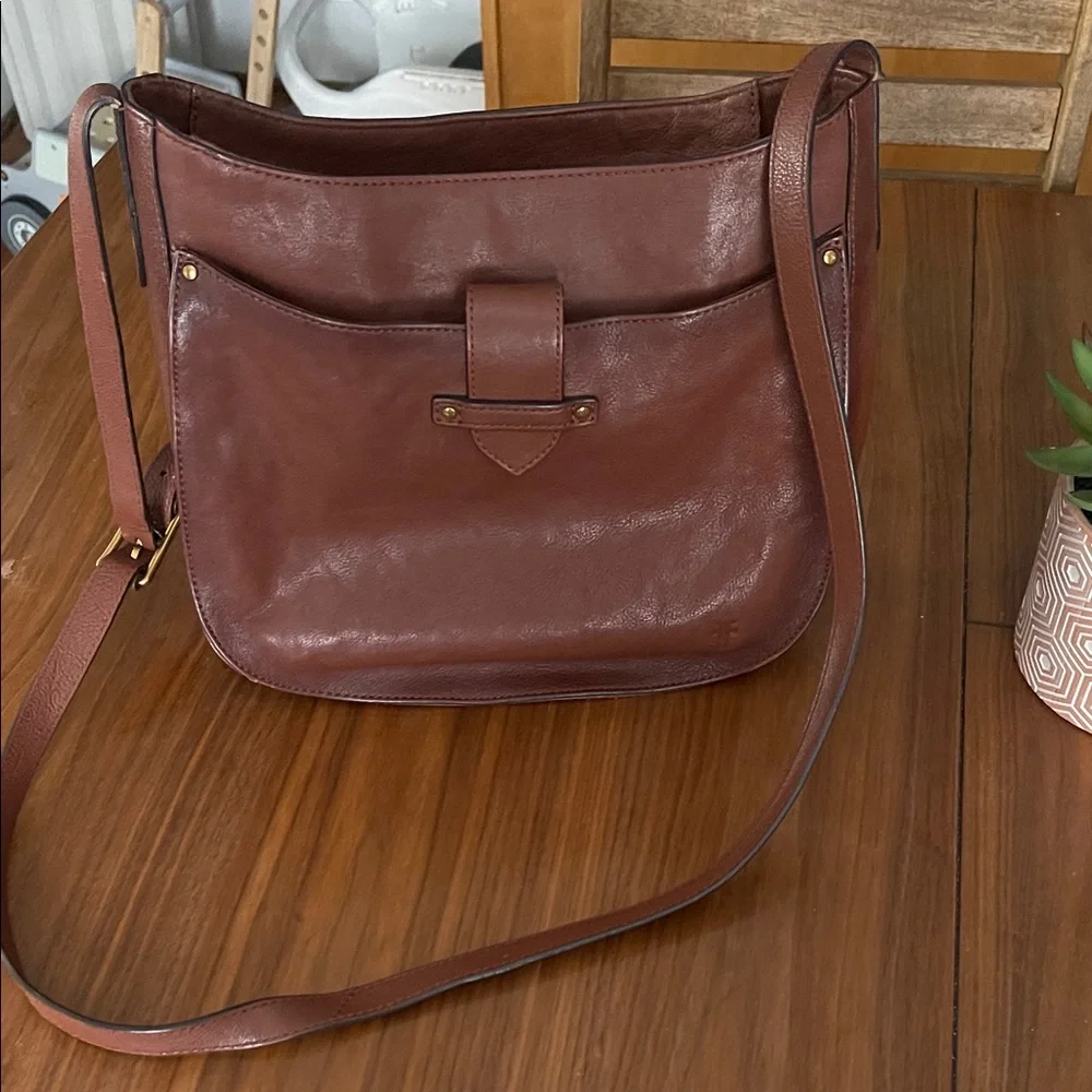 Frye Olivia Crossbody Leather Bag - Picture 4 of 10